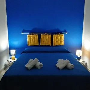 https://a-casa-di-dina.sicilyhotelsitaly.net