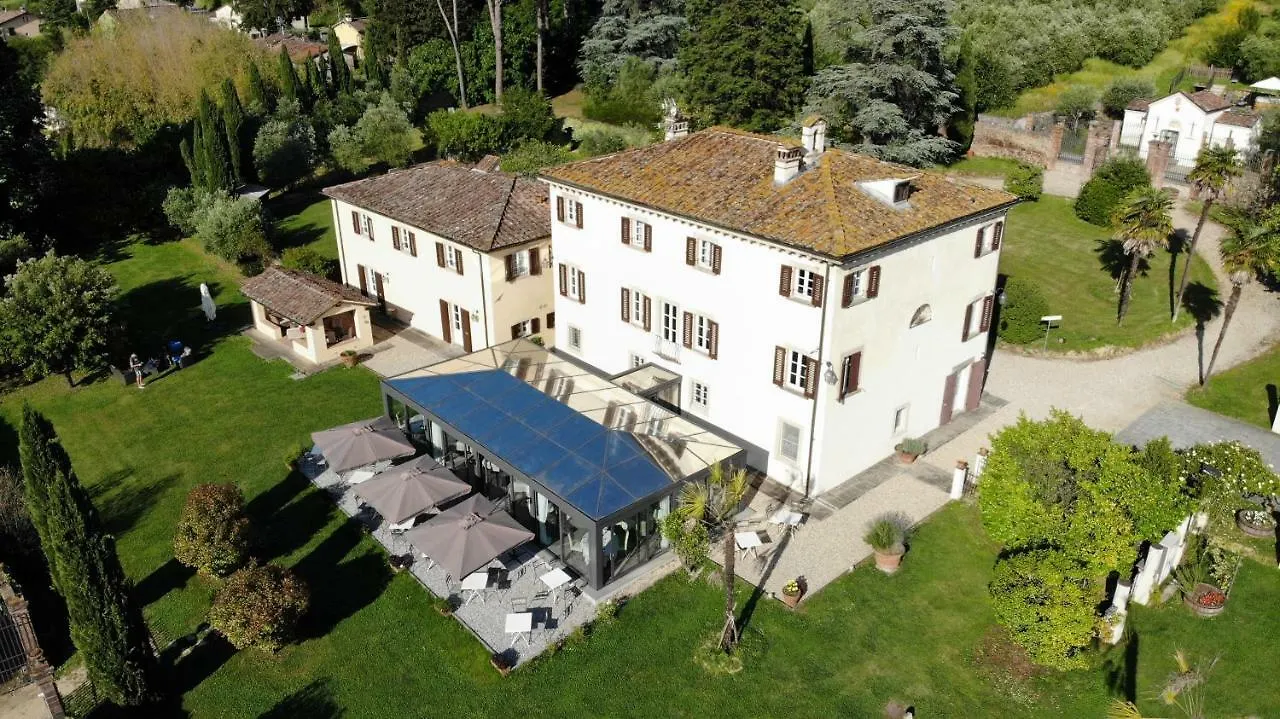 Hotel Albergo Villa Marta Lucca 4*,